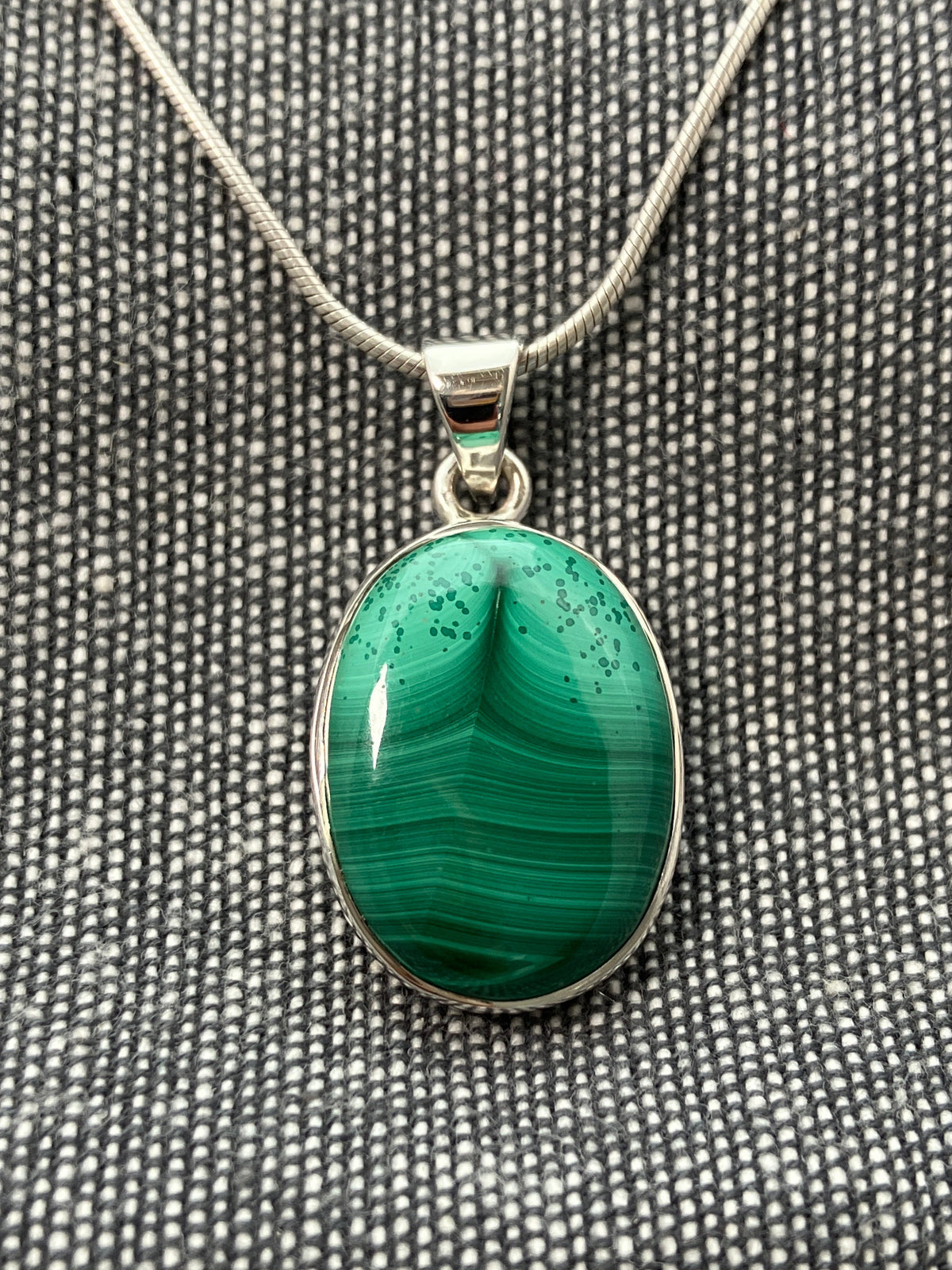 Malachite Small Oval Pendant
