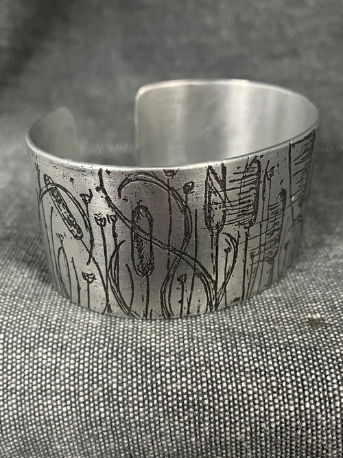 Bullrush Aluminium Cuff