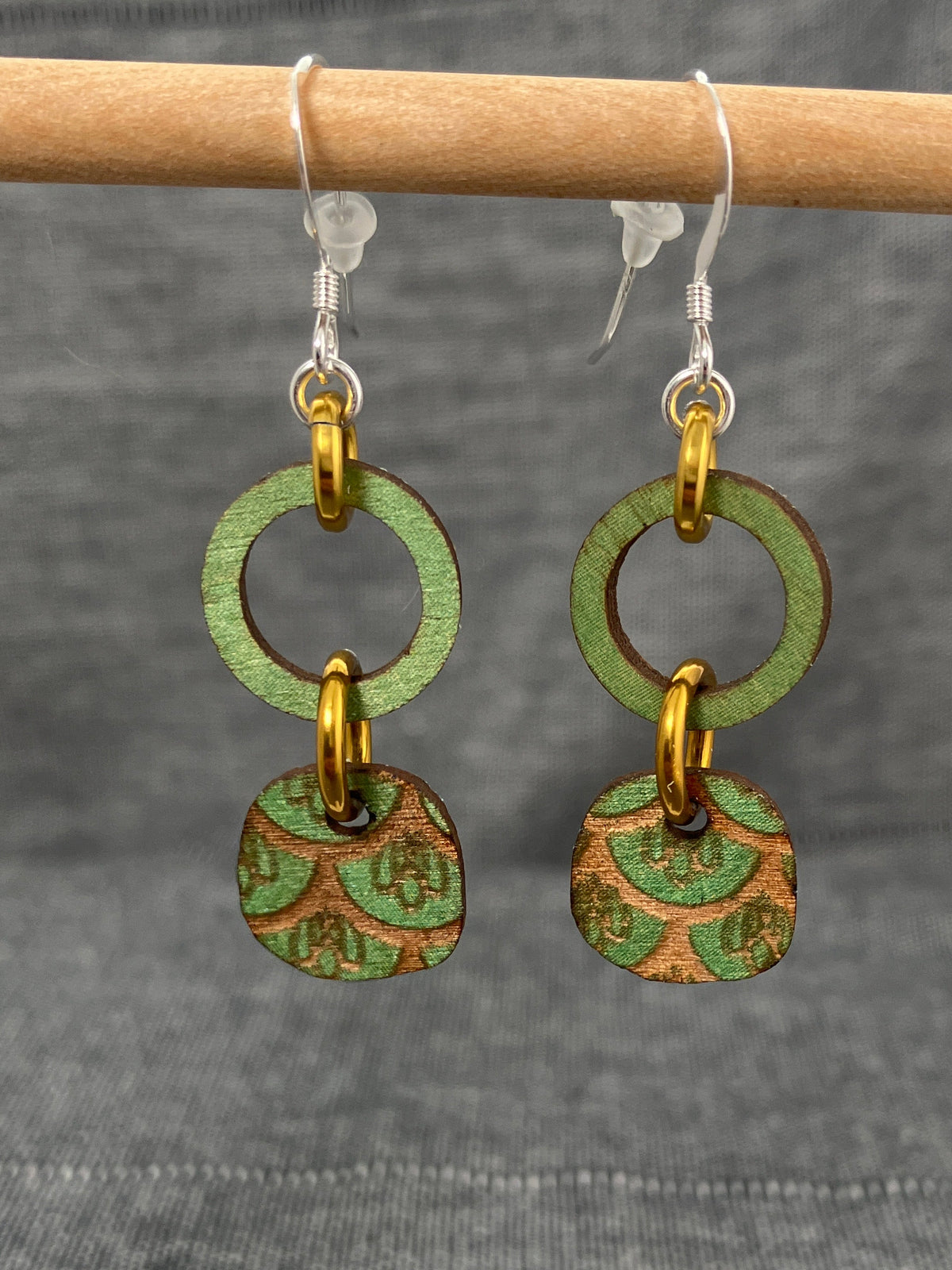 Wood Green Loop Disc Earrings