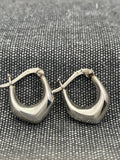 V-Bottom Hoops
