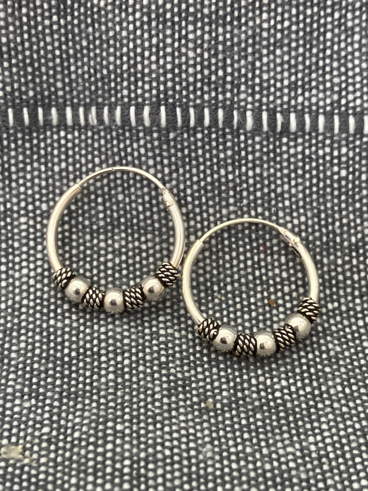 Triple Ball & Rope Bali Hoops