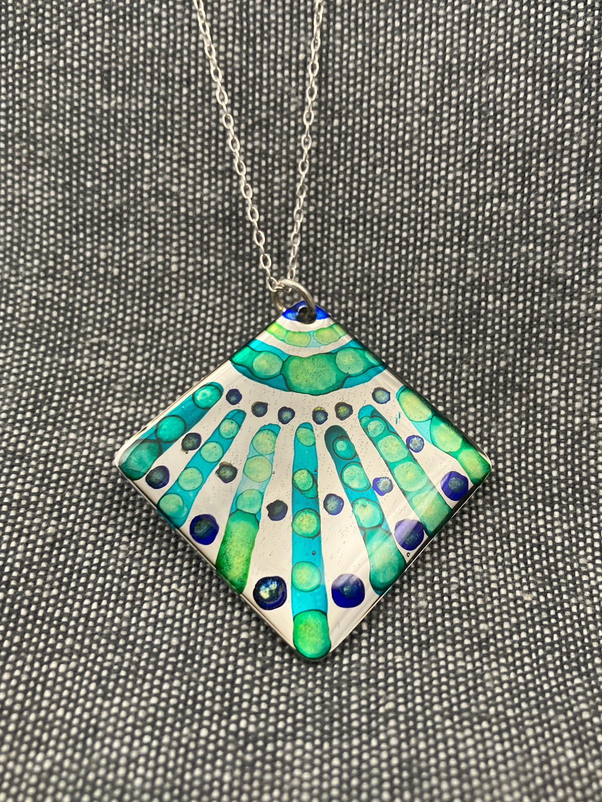 Inky Rhombus Green Lines Necklace