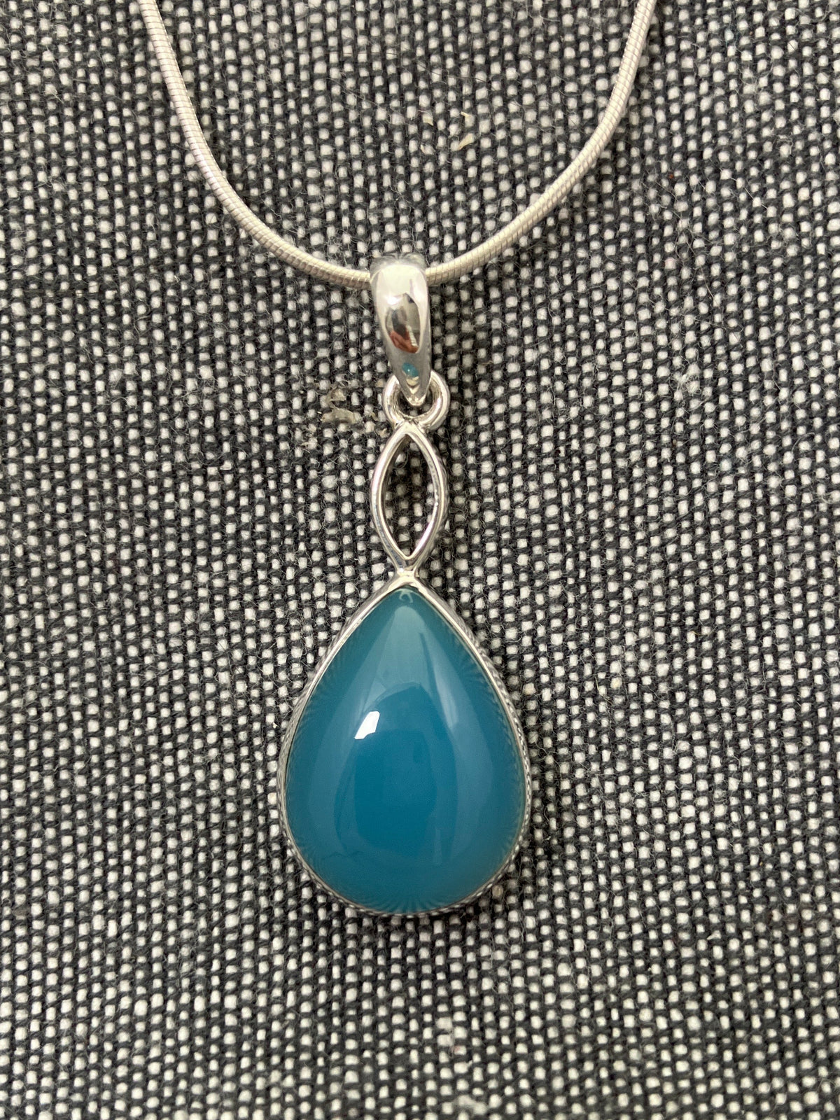 Chalcedony Loop Top Pendant