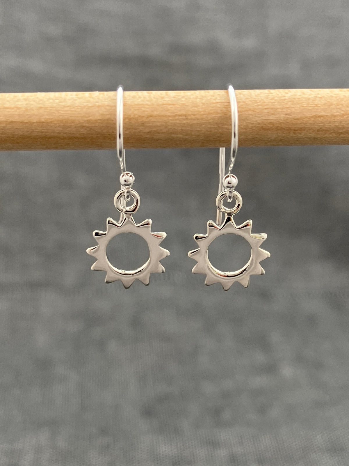 Little Corona Earrings