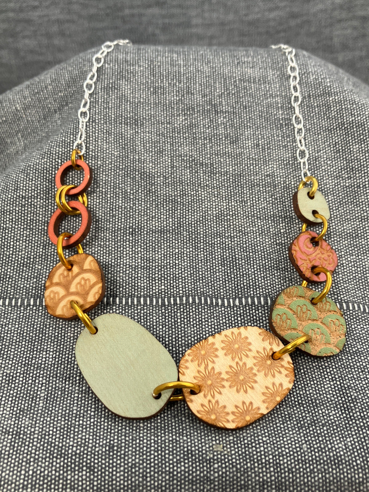 Wood Natural Green Chain Necklace