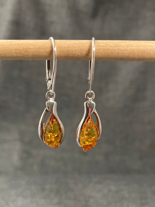 Amber Leaf Drops