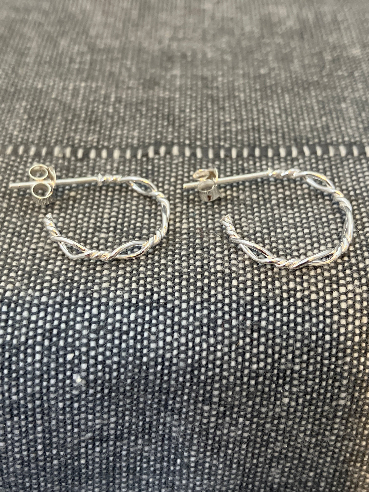 Wire Twist Stud Hoops