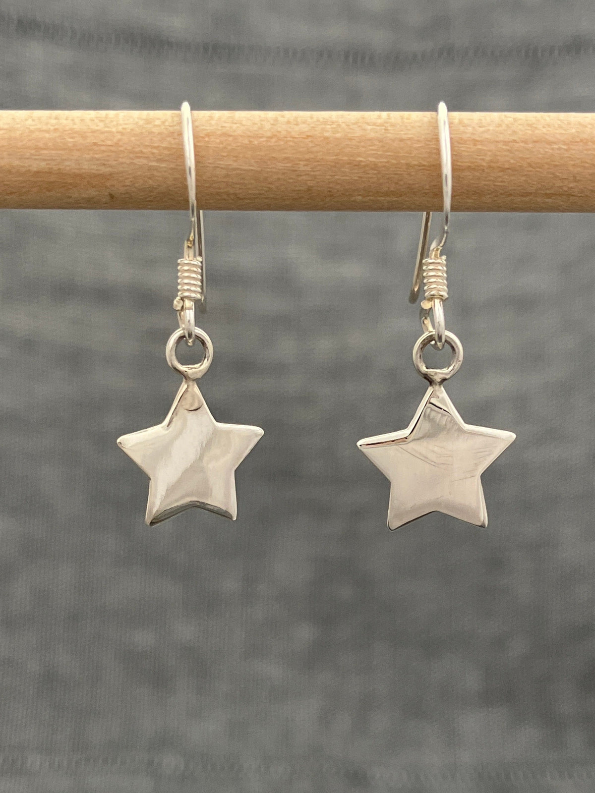 Flat Shiny Star Earrings