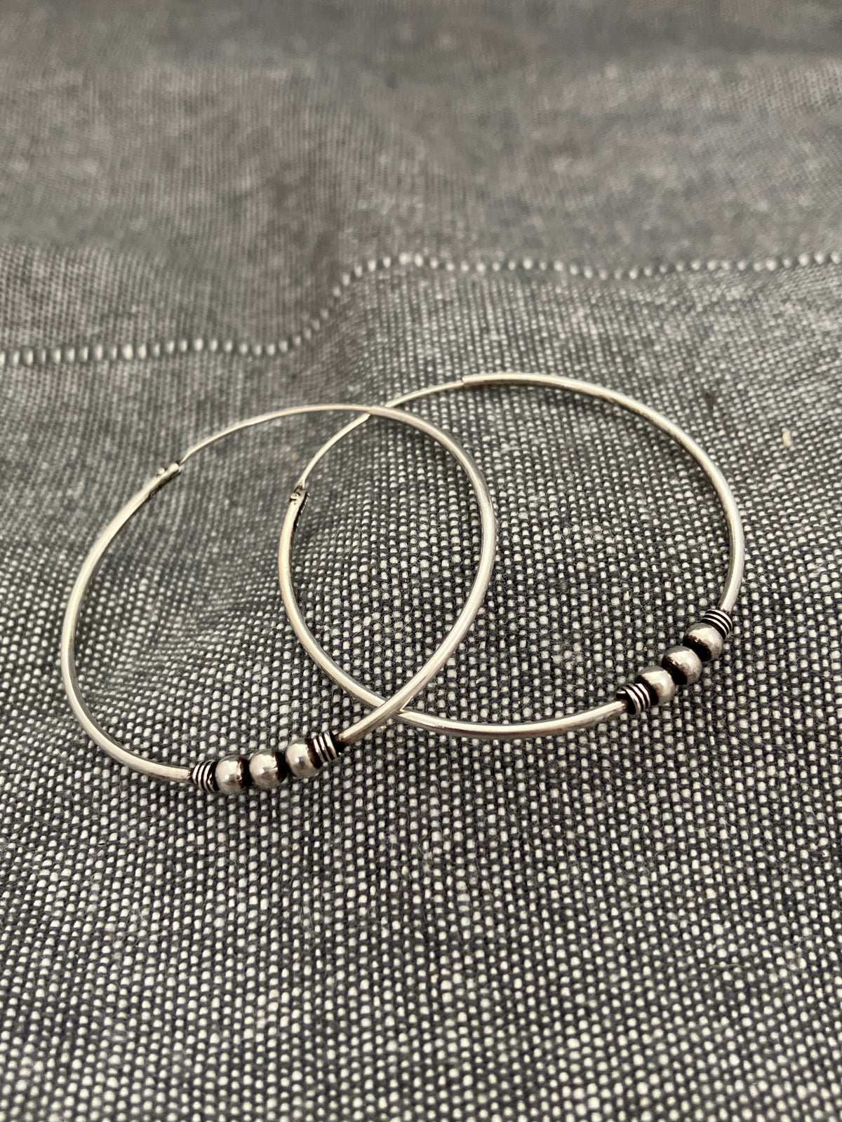 Triple Ball Bali Hoops