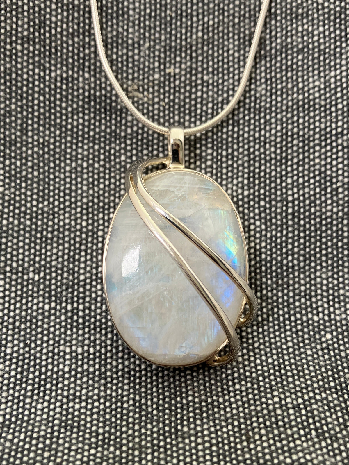 Moonstone Wafted Oval Pendant