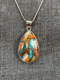 Oyster Mohave Medium Pear Pendant
