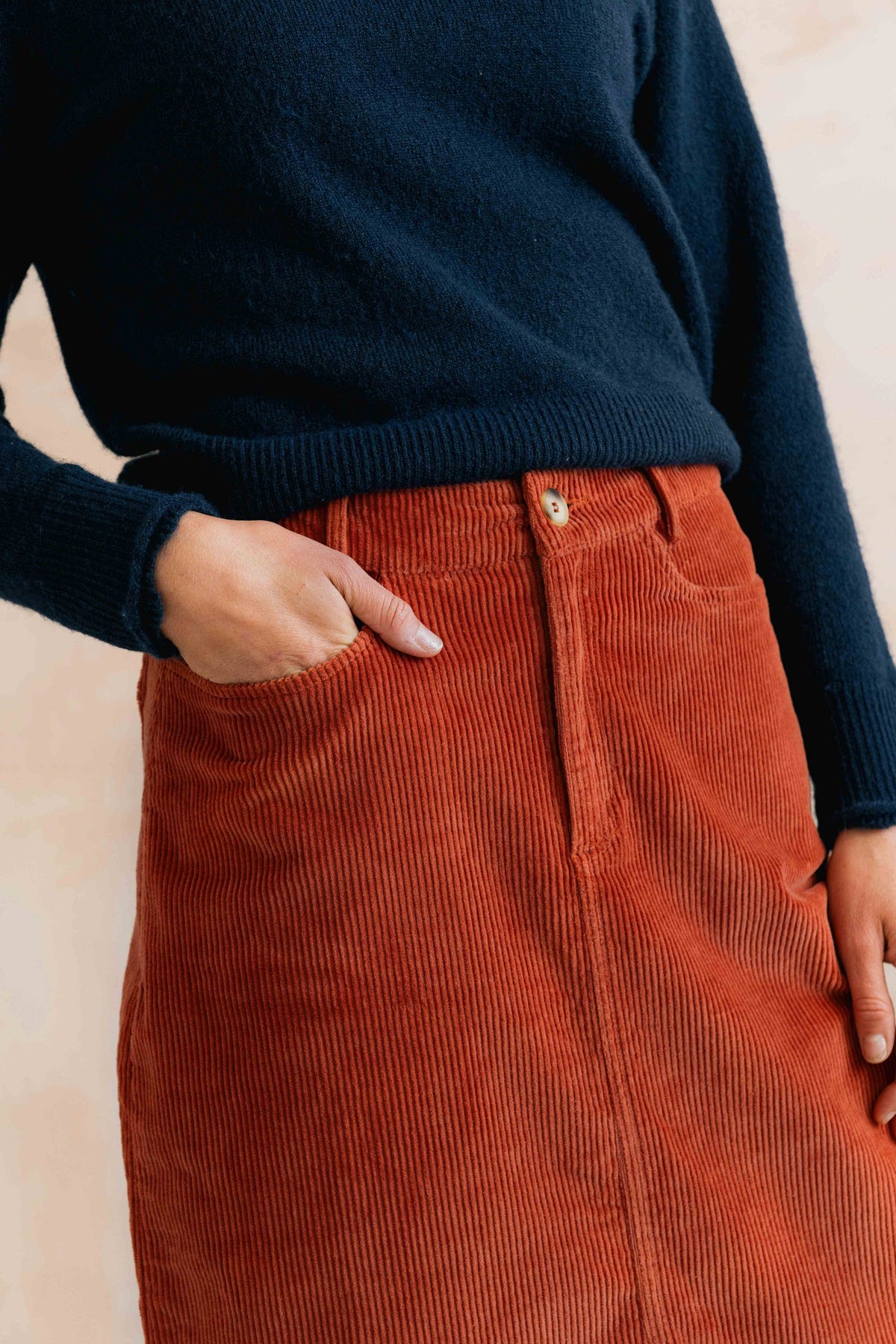 Morwenna Stretch Jumbo Cord Midi Skirt Terracotta