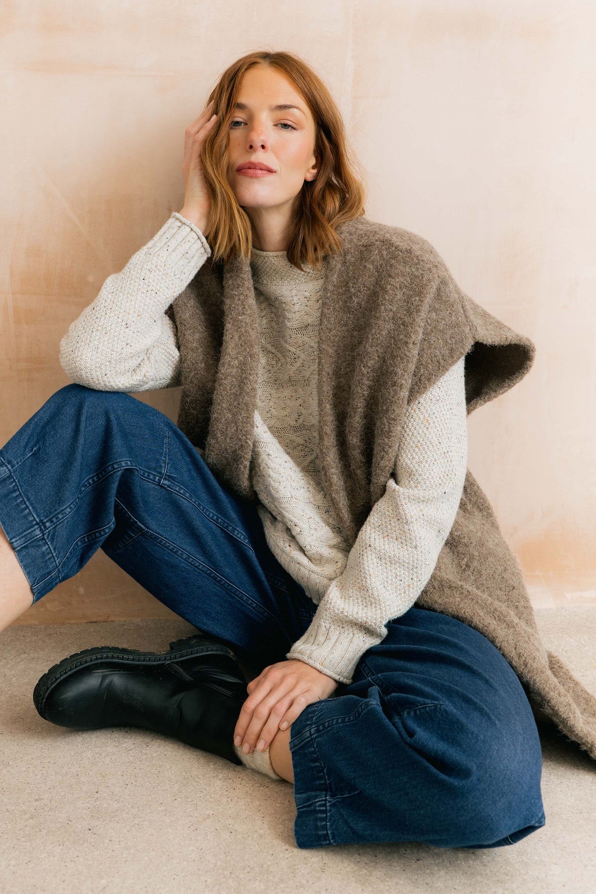 Cotswold Sleeveless Cardigan Boucle Mushroom