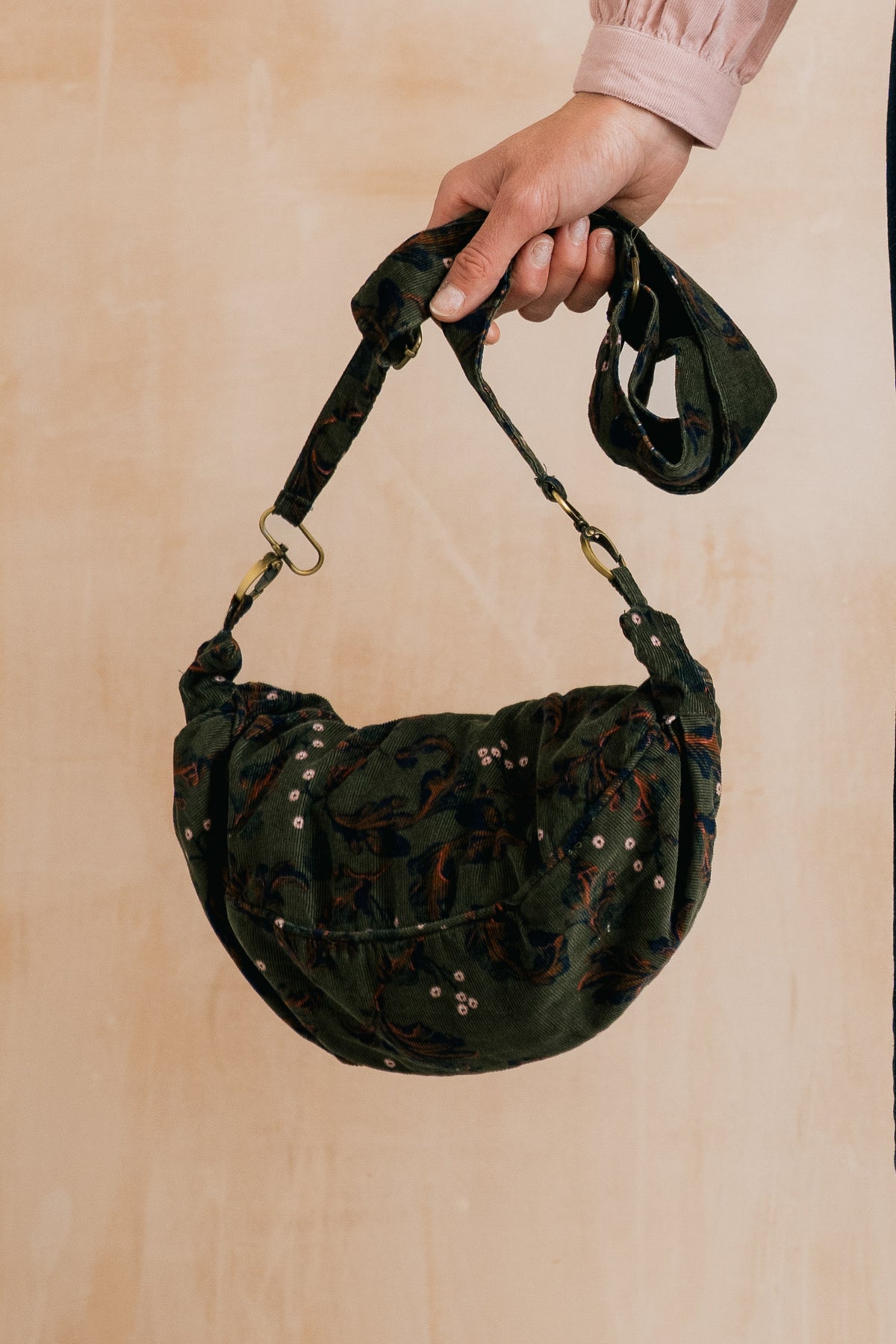 Trailing Leaves Cord Crossbody Bag Dark Olive