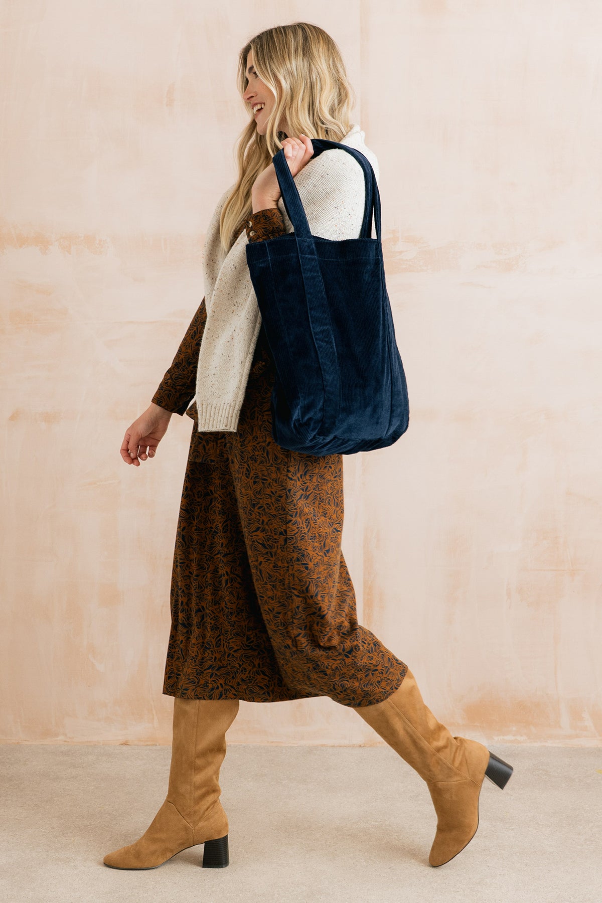 Jumbo Cord Tote Bag Navy